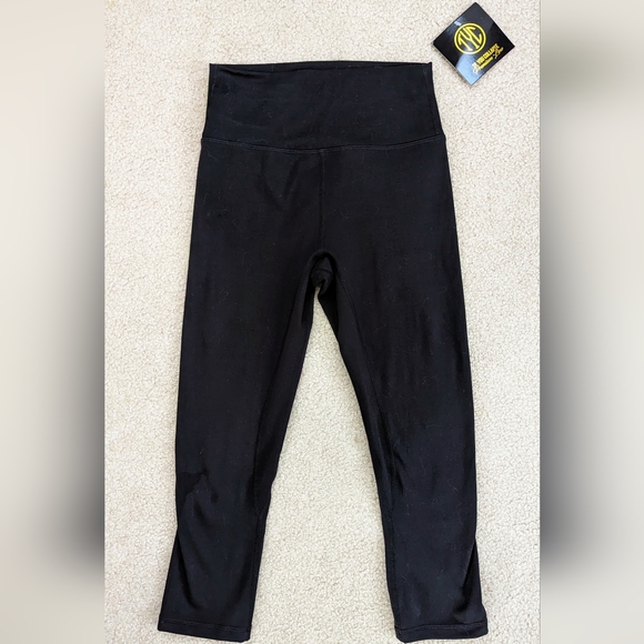 Til You Collapse Effortless Classic Capri leggings - Black, size XS - Picture 5 of 8
